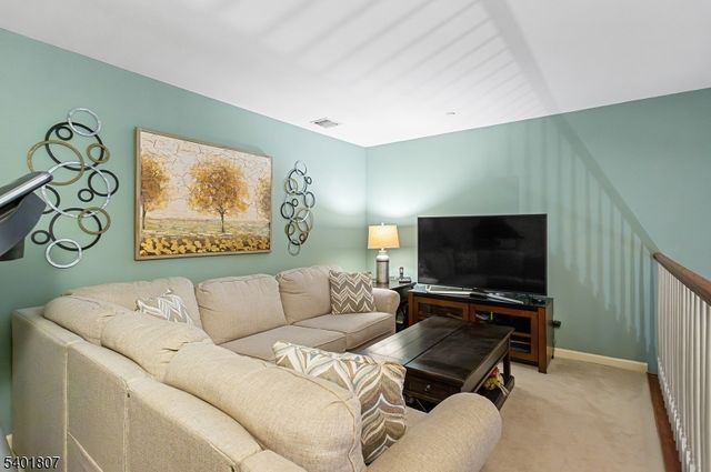 158 Barrister Dr 158, Butler Boro, NJ 07405