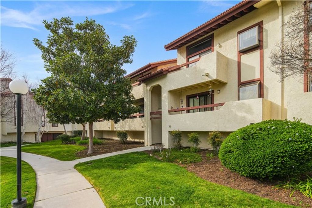 28015 Sarabande Lane 1308, Canyon Country (santa Clarita), CA 91387