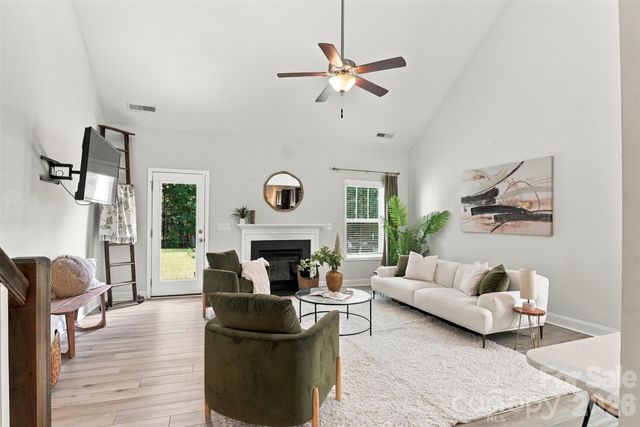 628 Heron View Drive, York, SC 29745