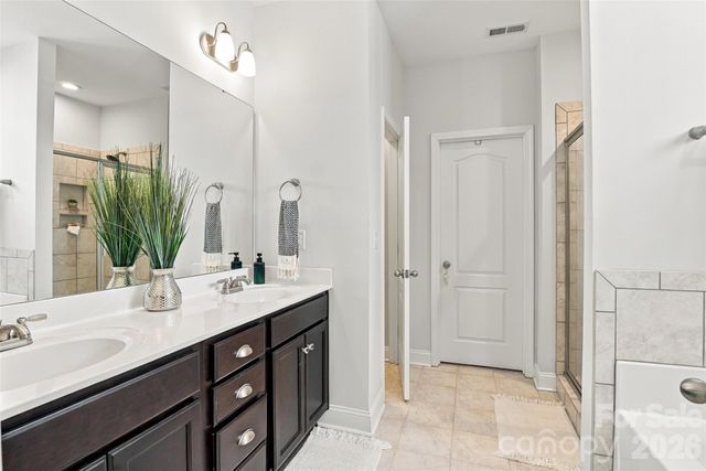 628 Heron View Drive, York, SC 29745