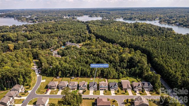 628 Heron View Drive, York, SC 29745