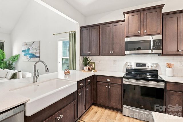 628 Heron View Drive, York, SC 29745