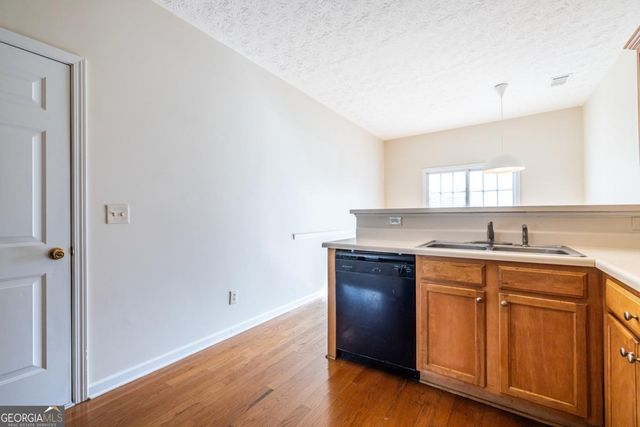 1476 Ashley Way, East Point, GA 30344