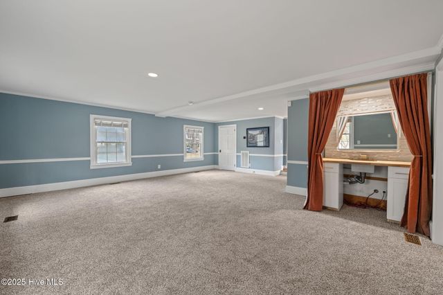 213 W Stevens Street, Smithfield, NC 27577