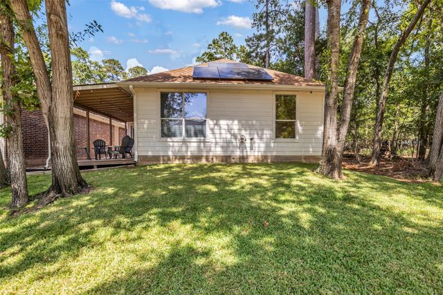 2919 Whitman Drive, Montgomery, TX 77356