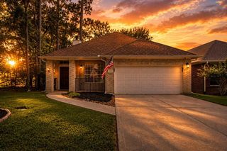 2919 Whitman Drive, Montgomery, TX 77356
