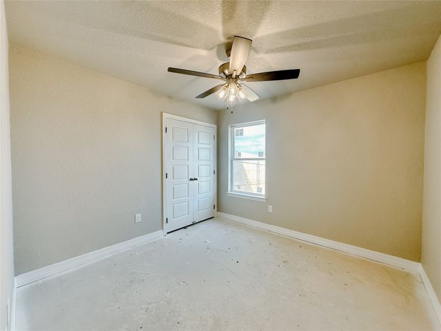 1341 Promised Land Road, Hewitt, TX 76643