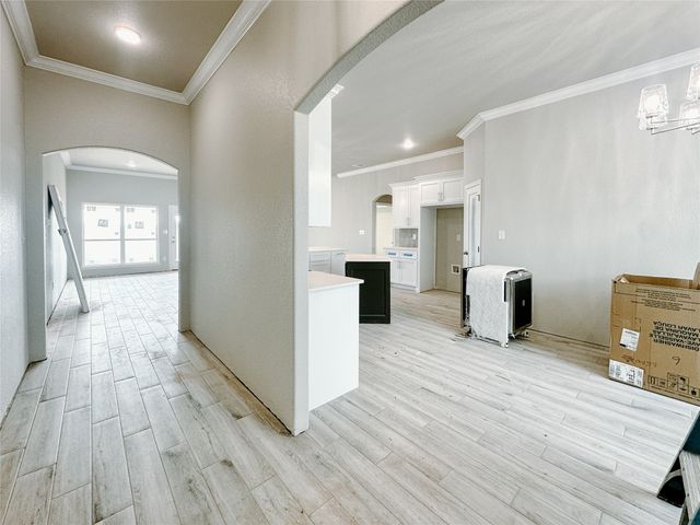 1341 Promised Land Road, Hewitt, TX 76643
