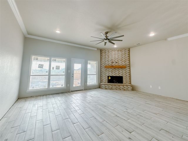 1341 Promised Land Road, Hewitt, TX 76643