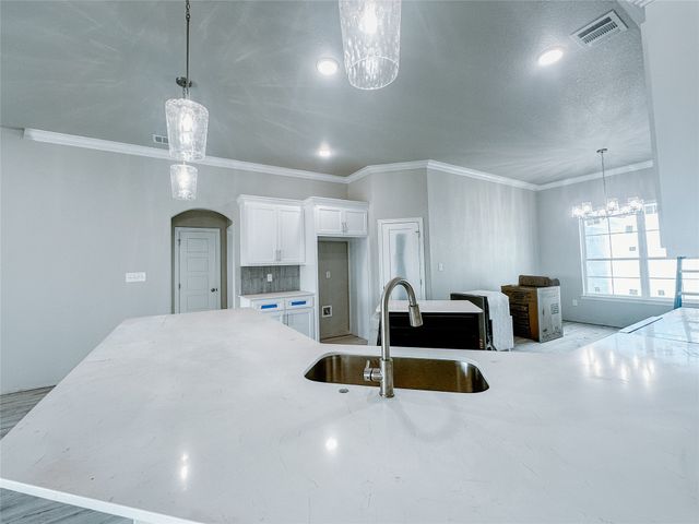 1341 Promised Land Road, Hewitt, TX 76643