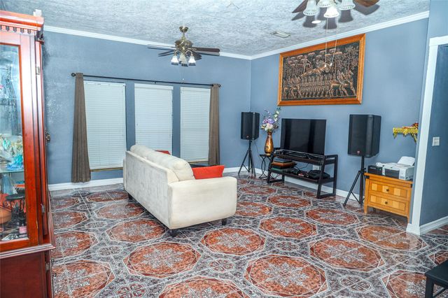 7325 Cr-574 A, Rosharon, TX 77583