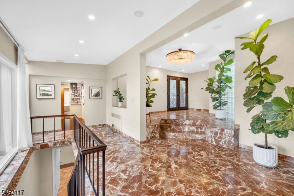1 Driftway St, Roseland Boro, NJ 07068 — photo 3