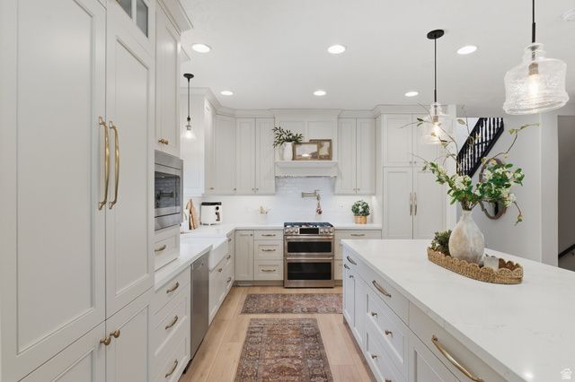 11438 S HARVEST RAIN AVE, South Jordan, UT 84009