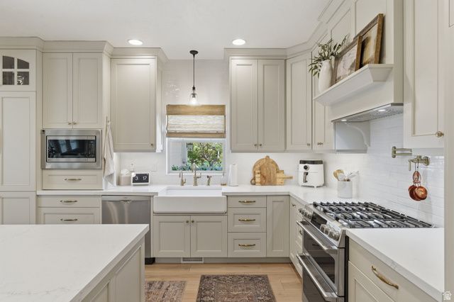 11438 S HARVEST RAIN AVE, South Jordan, UT 84009