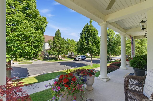 11438 S HARVEST RAIN AVE, South Jordan, UT 84009