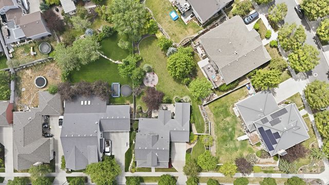 11438 S HARVEST RAIN AVE, South Jordan, UT 84009