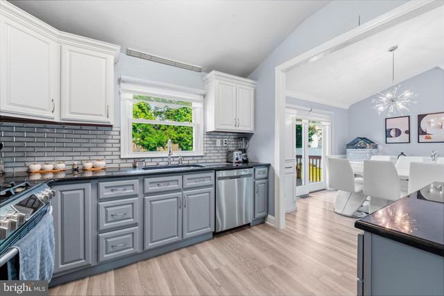 410 TAFT PL, Beverly, NJ 08010