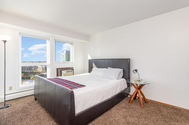 433 S 7th Street 1527, Minneapolis, MN 55415