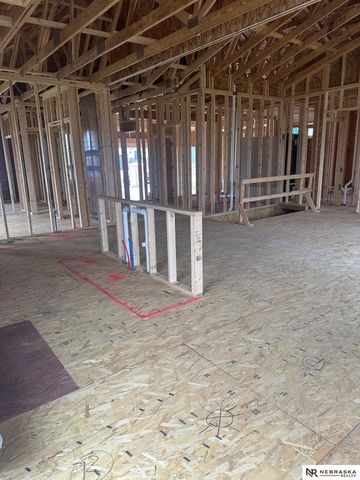 7821 Ephraem Lane, Lincoln, NE 68516