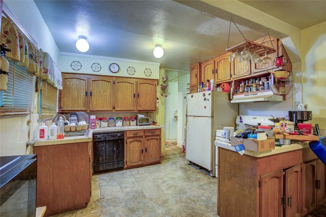 1425 W Walnut Street, Garland, TX 75042