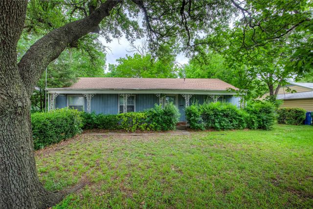 1425 W Walnut Street, Garland, TX 75042