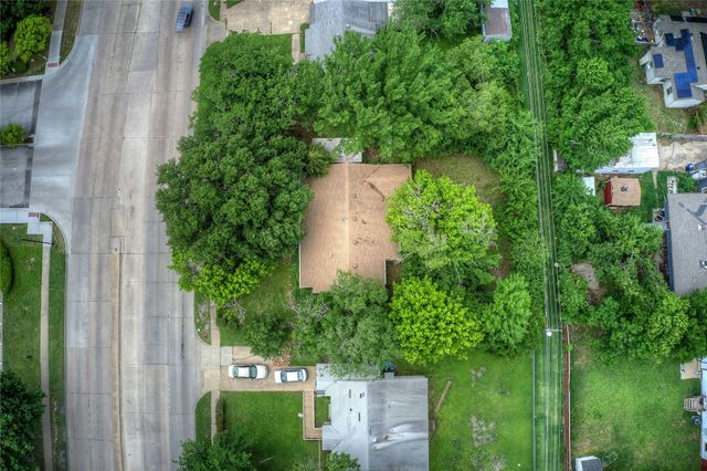 1425 W Walnut Street, Garland, TX 75042