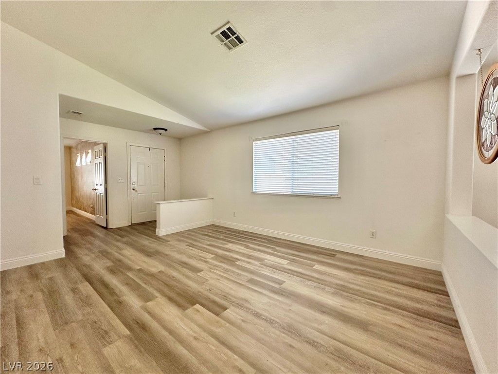 519 Lambourne Court, Las Vegas, NV 89123 — photo 4