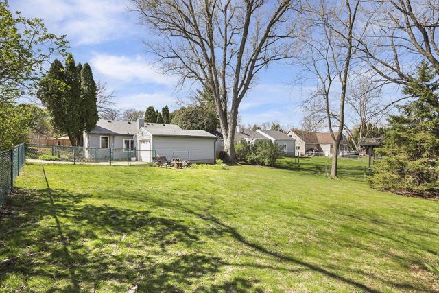 326 Midvale Boulevard, Madison, WI 53705