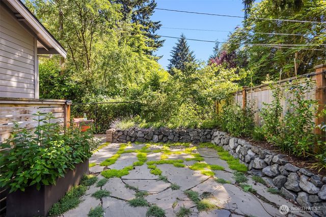 9417 NE 128th Street, Kirkland, WA 98034