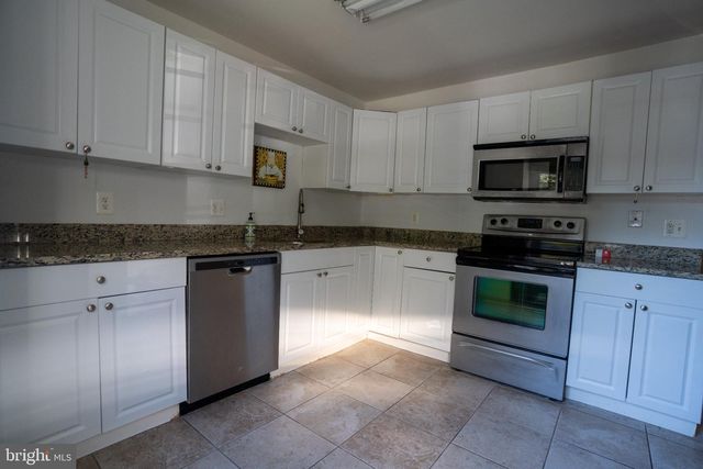 7446 ADAMS PARK CT, Annandale, VA 22003
