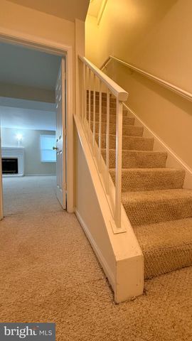 7446 ADAMS PARK CT, Annandale, VA 22003