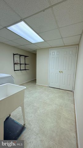 7446 ADAMS PARK CT, Annandale, VA 22003