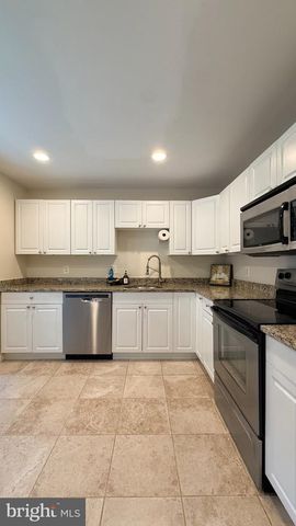 7446 ADAMS PARK CT, Annandale, VA 22003