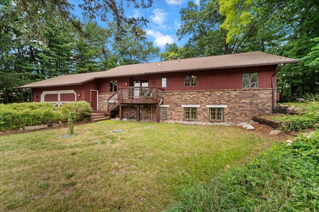 3365 Wildridge Drive NE, Grand Rapids, MI 49525