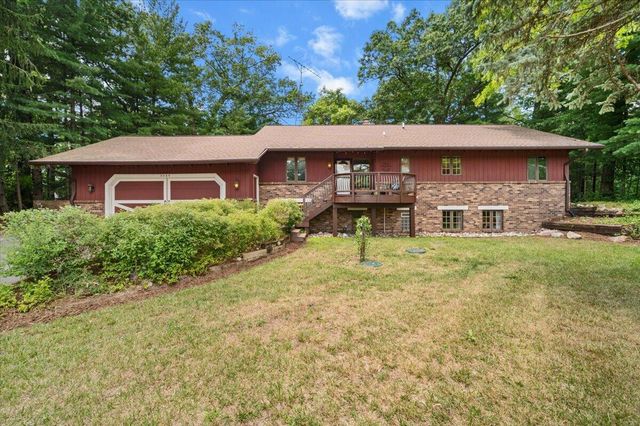 3365 Wildridge Drive NE, Grand Rapids, MI 49525