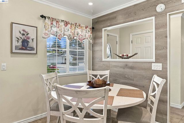 8657 Davona Dr, Dublin, CA 94568