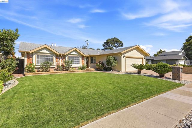 8657 Davona Dr, Dublin, CA 94568