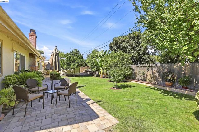 8657 Davona Dr, Dublin, CA 94568