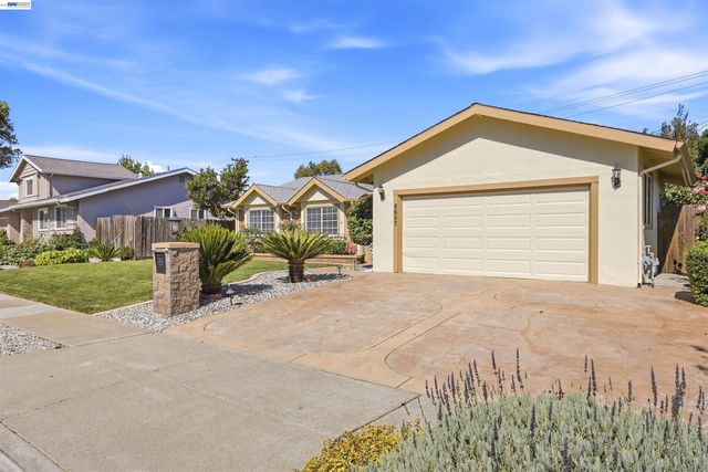 8657 Davona Dr, Dublin, CA 94568