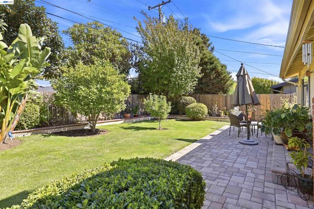 8657 Davona Dr, Dublin, CA 94568