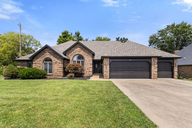 4081 E Kingsbury Street, Springfield, MO 65809