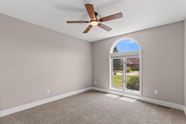 4081 E Kingsbury Street, Springfield, MO 65809