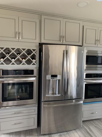 7802 Hicks Road, Grandview, WA 98930