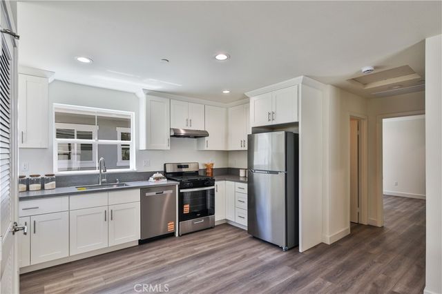 6826 N Whitman Avenue, Van Nuys, CA 91406