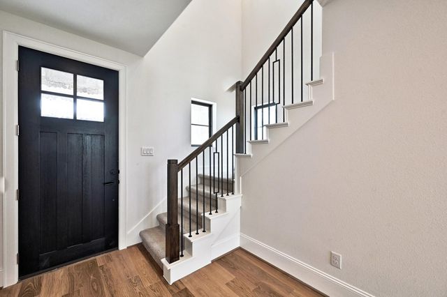 3226 Royal Oaks Hollow Lane, Houston, TX 77082