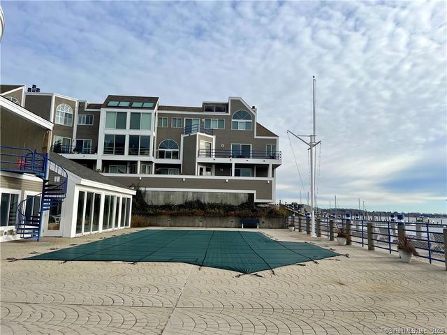 127 Harbour Close 127, New Haven, CT 06519