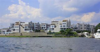 127 Harbour Close 127, New Haven, CT 06519