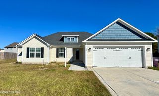 719 Kiwi Stone Circle, Jacksonville, NC 28546