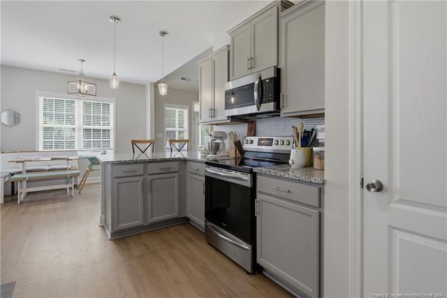 2121 Stonewash Drive, Fayetteville, NC 28306