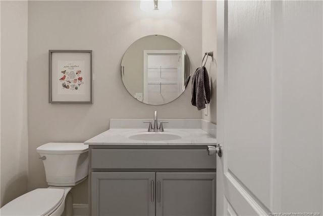 2121 Stonewash Drive, Fayetteville, NC 28306